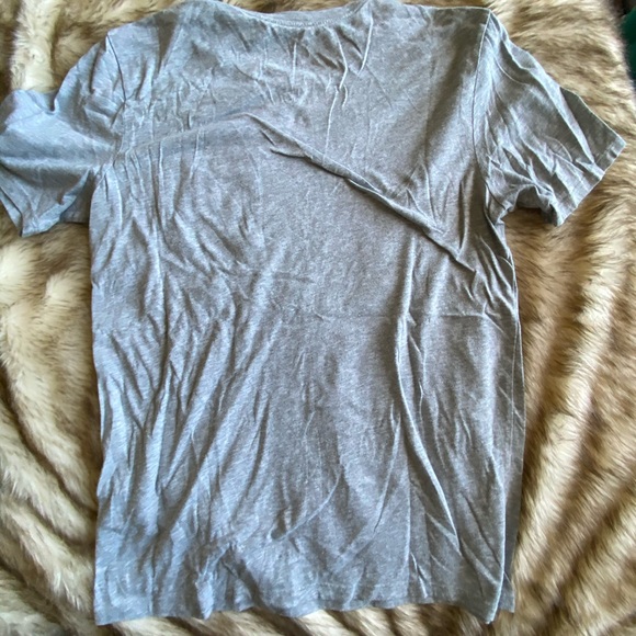 Nike Tee Shirts - Picture 4 of 4